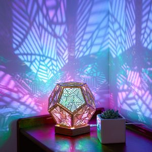 LED Colorful dodecahedron Night Light Bohemian Polar Star Accent Lamp Projector， Room Decoration Night Light Children's Room Light, Sleepy Light, Warm Room Decoration, Room Ornaments, Star Lights, Suspended Cool Ornaments, Children's Gifts, Girls' Gifts