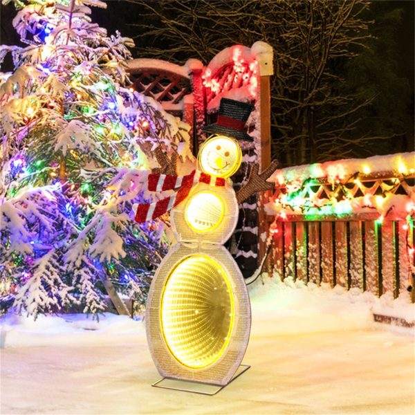 Christmas decoration snowman, outdoor courtyard lighting, luminous snowman