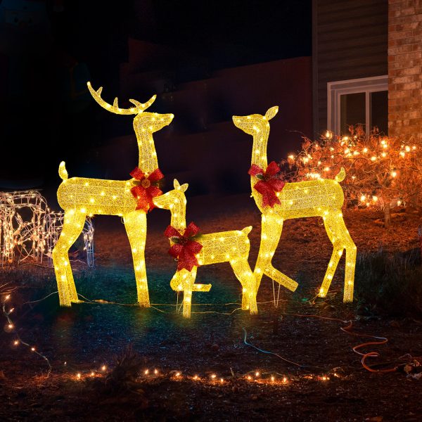 Three reindeer lights, Christmas decorations, outdoor，golden